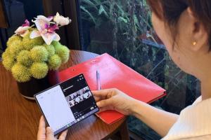 多工應用、社群美照一機搞定！Galaxy Z Fold8翻轉日常瑣事 輕鬆打理高效生活