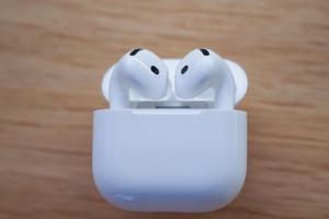 蘋果最新款AirPods 5不用4千元！限量30個開搶　賣完就沒了