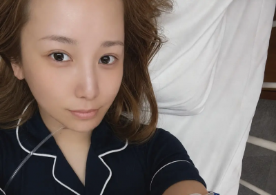 45歲日模特異常出血罹癌！為兒抗癌切除子宮卵巢：沒能珍惜自己