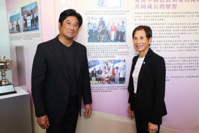 中信「世界的塗阿玉」特展！辜仲諒現身讚台灣之光　曝相識過往
