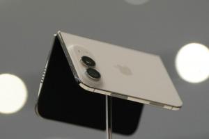 蘋果iPhone Duo藏散熱黑科技！轉軸不只會摺疊　還能幫降溫