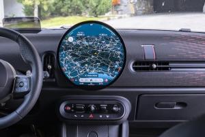 Google 車載迎重大改版！Android Auto 18 測試版曝光 導入全新代號介面