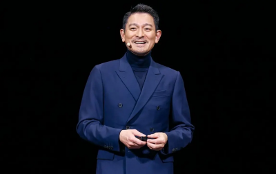 劉德華、朱麗蒨同框被捕獲！絕美模樣看不出60歲　還以為是父女