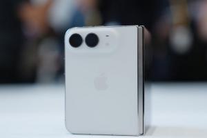 iPhone Duo還有現貨！明早8點線上開搶　果粉不用冒雨出門