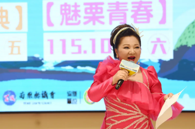 苗慄停班停課演唱會竟然照辦！粉絲團被灌爆：是在無視薔琵風雨嗎