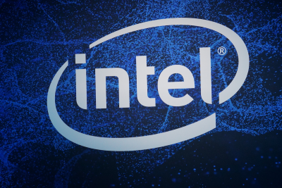 Intel盤後股價一度跌逾20%！PC需求疲軟　以色列廠區事故拖累展望